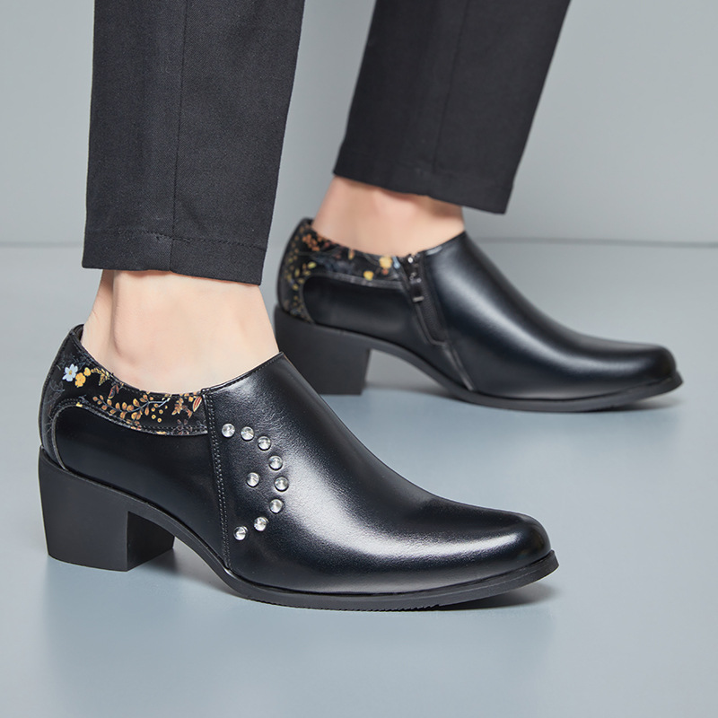 Zapatos de hombre de tacón alto con ramas de flores de estilo chino de gran tamaño transfronterizo 2025 primavera y otoño nuevos zapatos cubanos con remaches de moda europea y americana para hombres