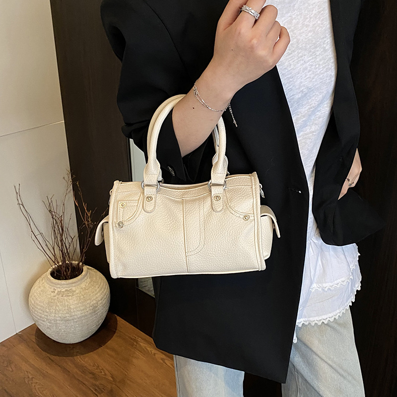 Nicho de comercio exterior bolsas de almohada de diseño mujeres 2026 primavera nueva bolsa litchi Boston bolsas de hombro diarias moda image 4