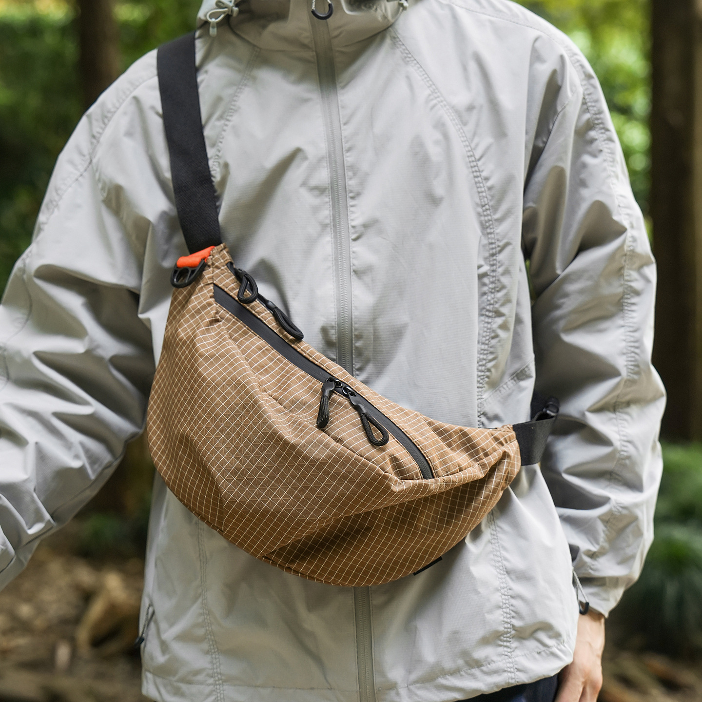 001 Cross-Border Outdoor Lightweight Chest Men 2025 Autumn Single Shoulder Crossbody Large Capacity Casual Sports Waist Bag_voghion.com