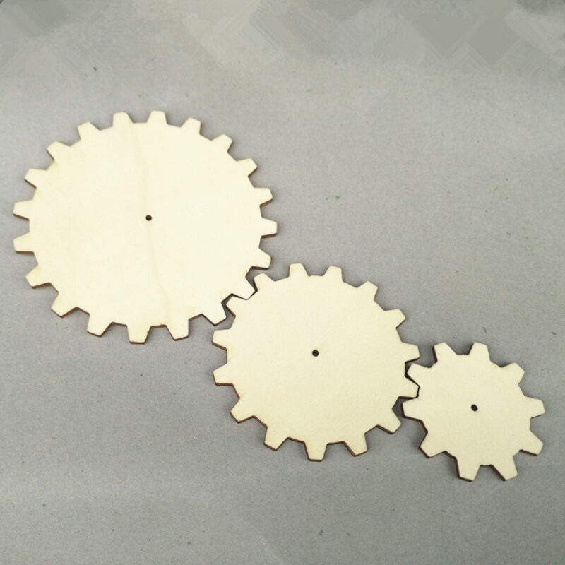 DIY handmade graffiti wood chip gear science and education toys can be processed with drawings and samples