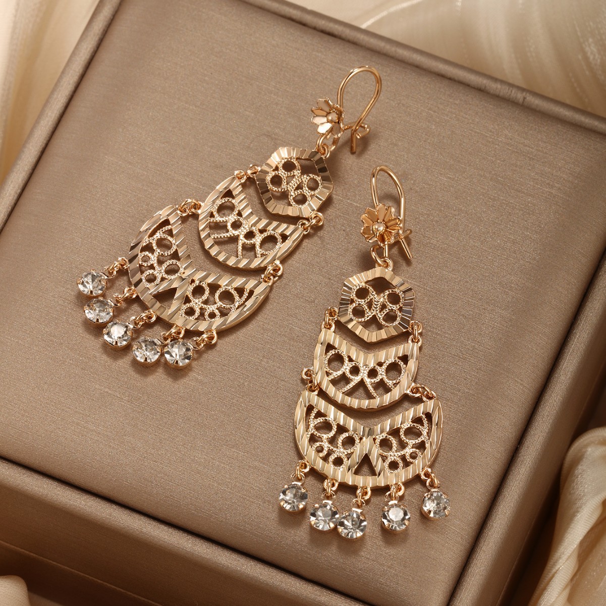 Xuping joyería vintage árabe borla metal pendientes de aleación chapado en oro mujeres boda fiesta temperamento pendientes para mujeres