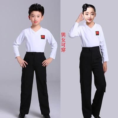 924 long sleeve white +1022 pocket pants Black