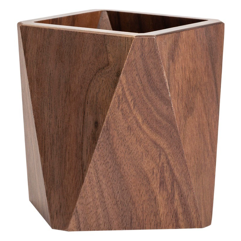 Деревянный держатель для ручек Пользовательская гравировка Северный черный орех Креативный Настольный ящик для хранения канцелярских принадлежностей Простой держатель для ручек из цельного дерева