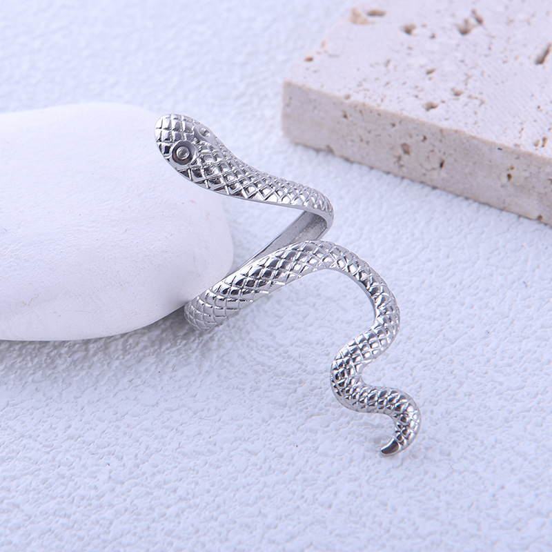 Exaggerated Snake Stainless Steel Rings 1 Piece