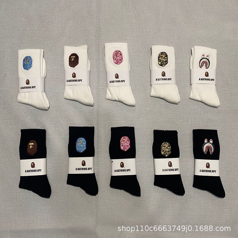 New Style Monkey Head Large Embroidery Trendy Socks Mid-Calf Thickened Towel Bottom Sports Basketball Socks Skateboard Unisex Socks Wholesale