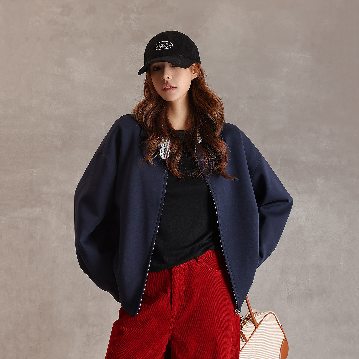 秋冬棉感空气层加厚翻领挺括外套棒球服开身拉链格子休闲ZG5599