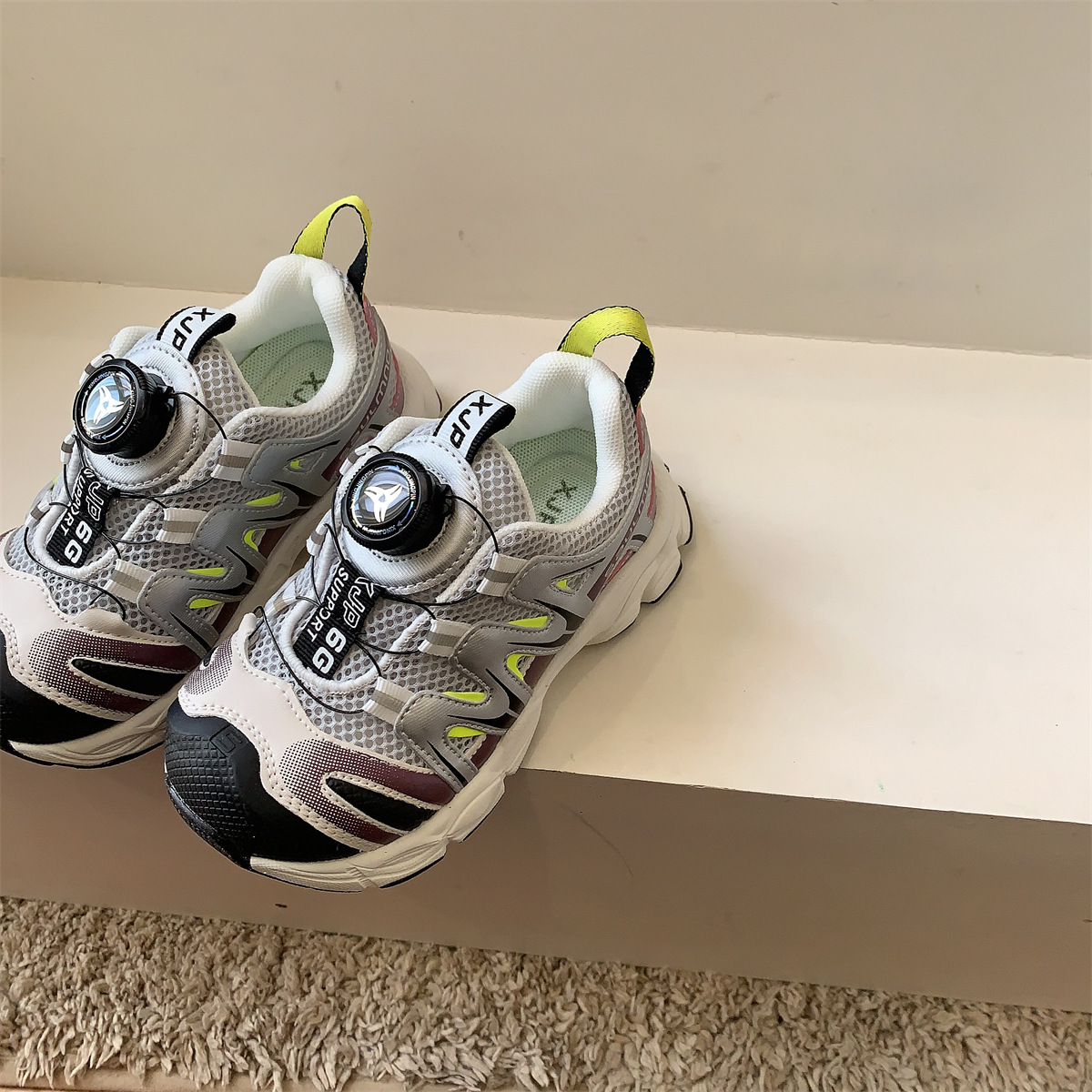 Zapatos de perilla primavera y verano zapatos para niños zapatos deportivos para niños zapatos para padres zapatos para niños zapatos de malla transpirable para bebés