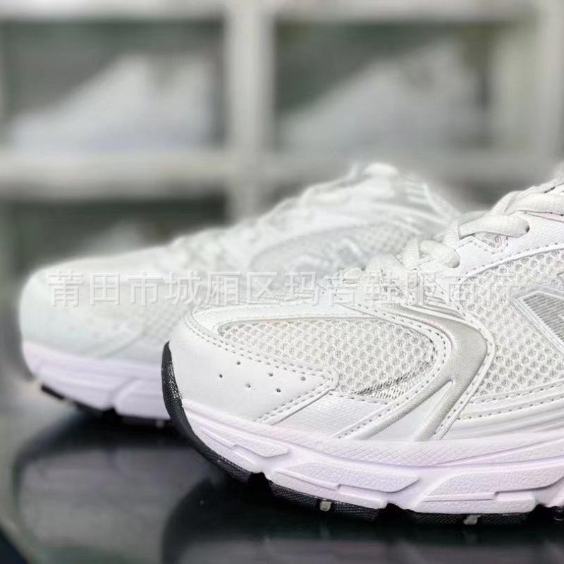 高バージョン春夏5 3 0シリーズ灰銀男女スポーツレジャーお父さんネットカップル工場直売|undefined