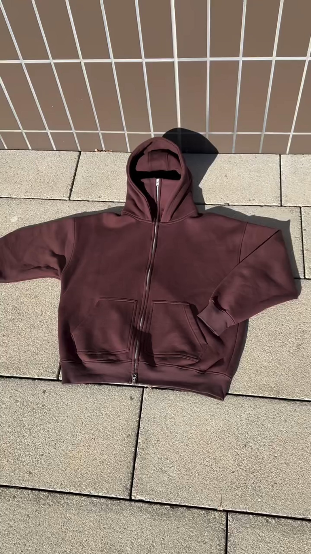 2025 tendencia estadounidense color sólido cuello alto otoño e invierno marca de moda personalidad sudadera con capucha simple cárdigan suéter traje hombres y mujeres