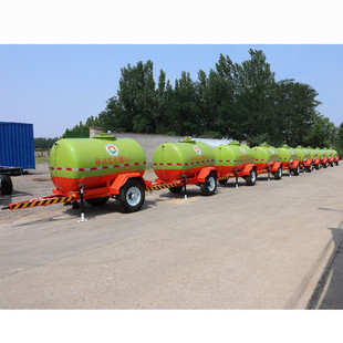 2.5 T water tank trailer garden sprinkler trailer field irrigation trailer biogas residue biogas slurry water tank trailer