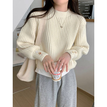 宽松软糯针织衫女秋冬季袖口纽扣内搭打底短款加厚毛衣温柔风上衣