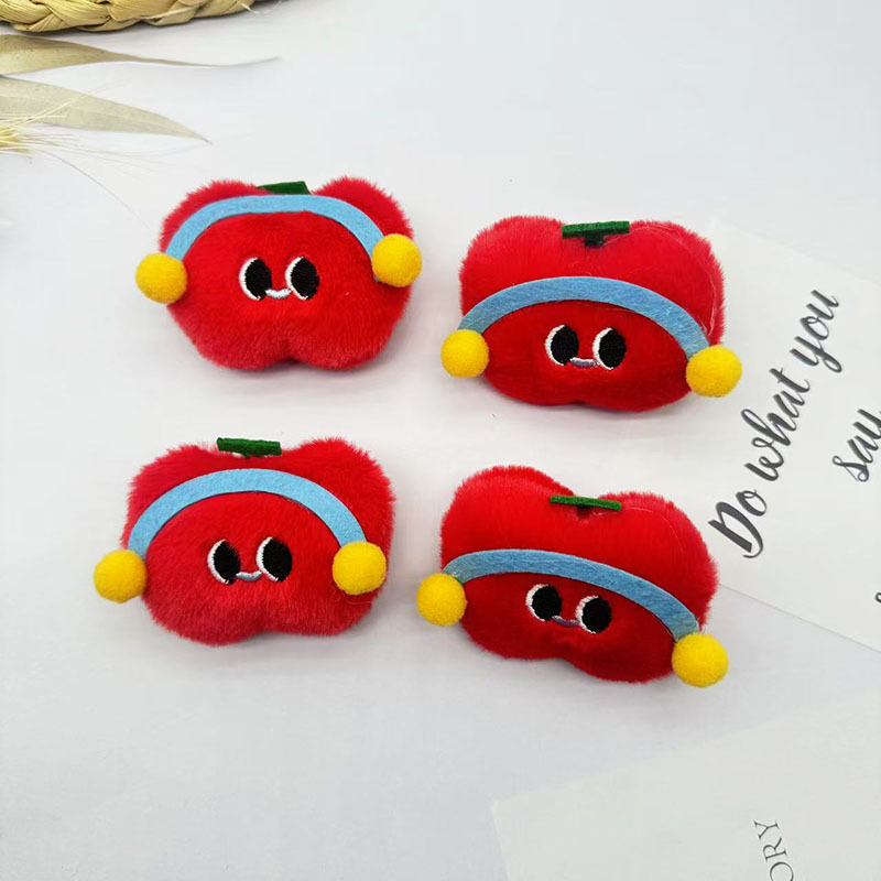 Broche poupée en peluche mignonne de dessin animé, pendentif créatif et original pour sac à dos de fille, ornement amusant en gros_voghion.com
