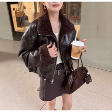 欧洲站高级感皮毛一体皮衣外套女2025冬季新款加厚显瘦夹克上衣潮