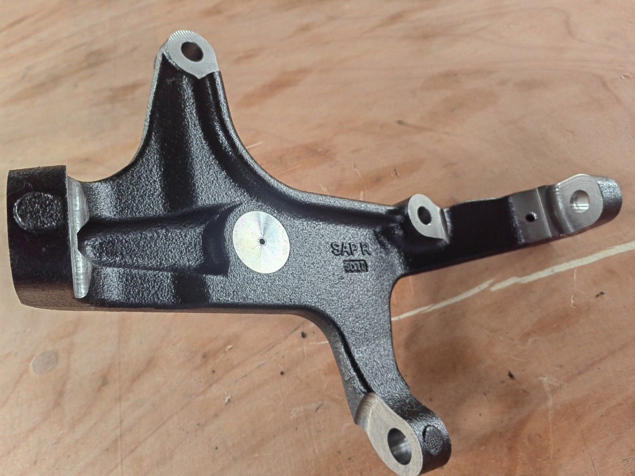 Suitable for Nissan 40014-Md00B, 40015-Md00B