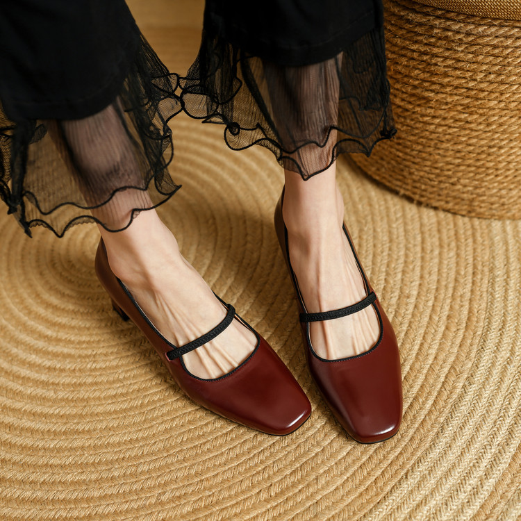 复古玛丽珍鞋女真皮法式粗跟高跟鞋方头一字扣带中跟单鞋红色婚鞋