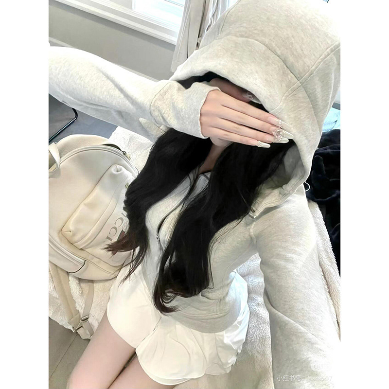 山东即墨卫衣上衣女2025新款巨好看超级显身材运动秋季显瘦外套|undefined