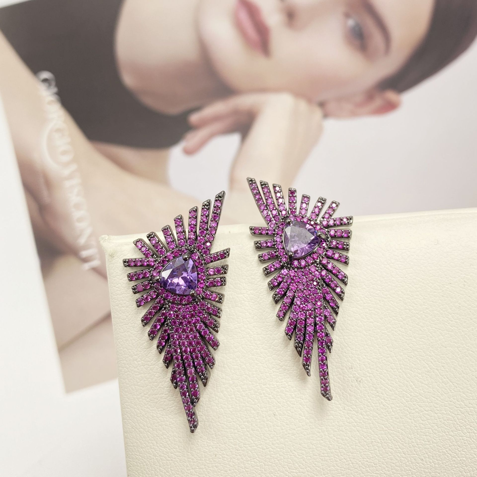 Fashionable geometric triangle