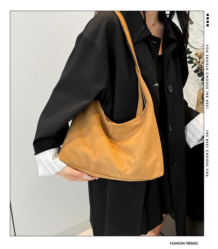 Retro casual commuting large-capacity bag for women, 2024 new autumn and winter suede tote bag, niche casual single-shoulder bag details Picture