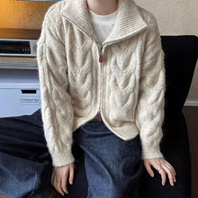 KANING纯色麻花慵懒风高领毛衣2025秋冬新款加厚立领针织衫外套女