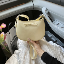 �n���߼��к����YҸ�°���Ů2025�ļ�С�����s�ٴ���|�μ�б���