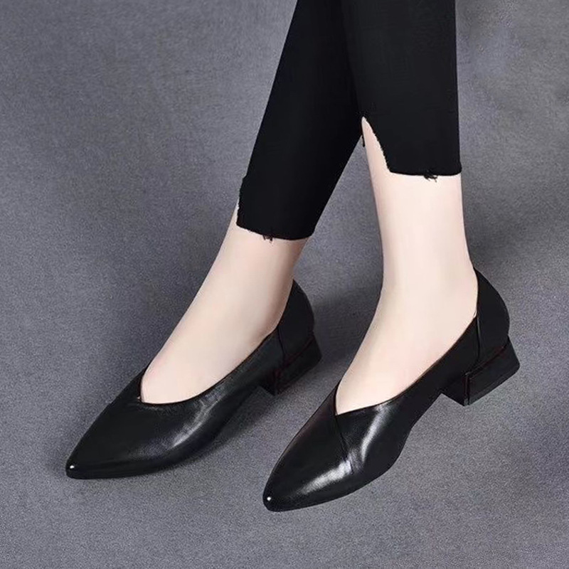 Giày lười nữ da cừu thật miệng nông đế mềm — Màu đen