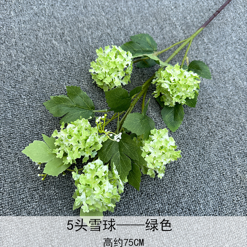 5 bolas de nieve verdes