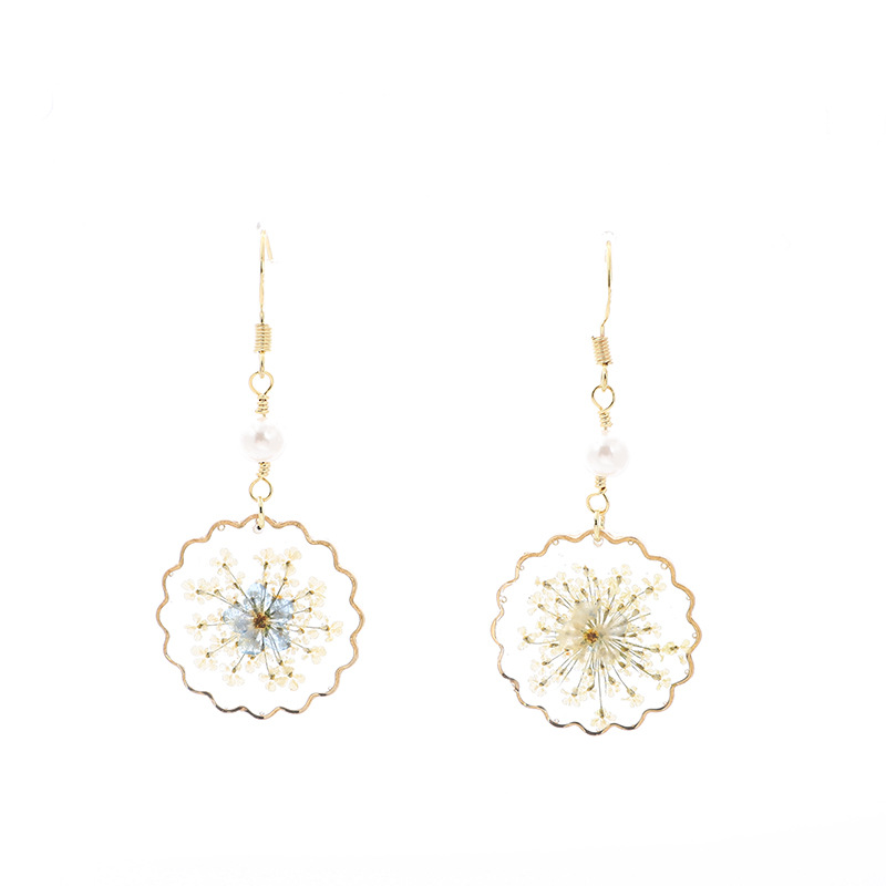 Women's Gender Flowers Design Wholesale Jewelry Cute Sweet Flower Resin Flowers Ear Hook