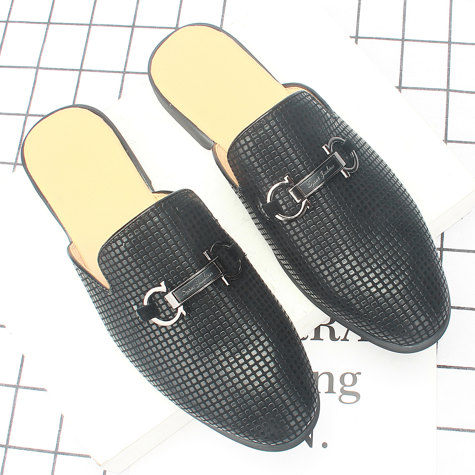 2022�ļ������ͷ��ɫ����ë�������׽�ճ��Ь����Ь172