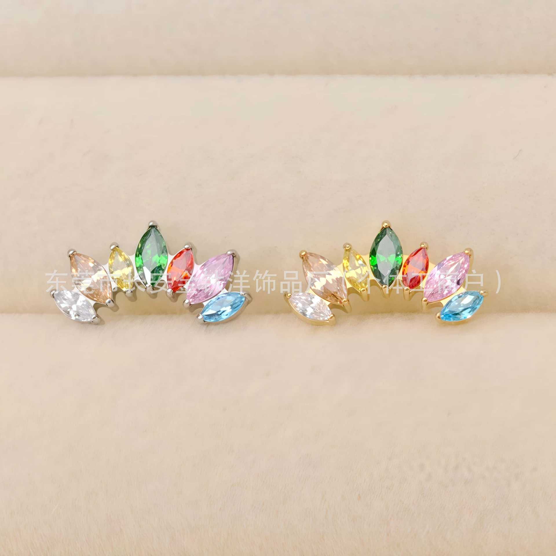 F136 Titanium 18K Gold-Plated Seven-Leaf Marquise Ear Lip Nose Stud Piercing Jewelry detail image 7