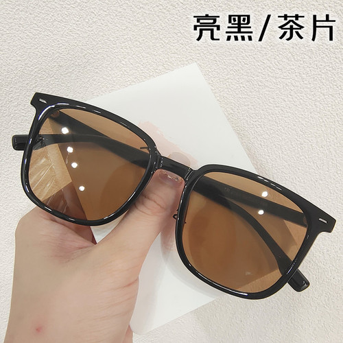 Black-framed brown sunglasses for men, high-end, ins handsome, large-frame anti-blue light glasses, sunshade sunglasses for women
