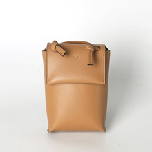 新款出口半手工韩国小众设计decke手机包女士斜挎包牛皮迷你小包