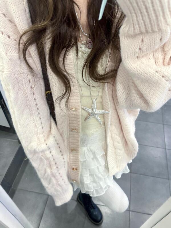 温柔风甜美粉色v领毛衣外套女2025秋装宽松减龄麻花针织开衫上衣|undefined