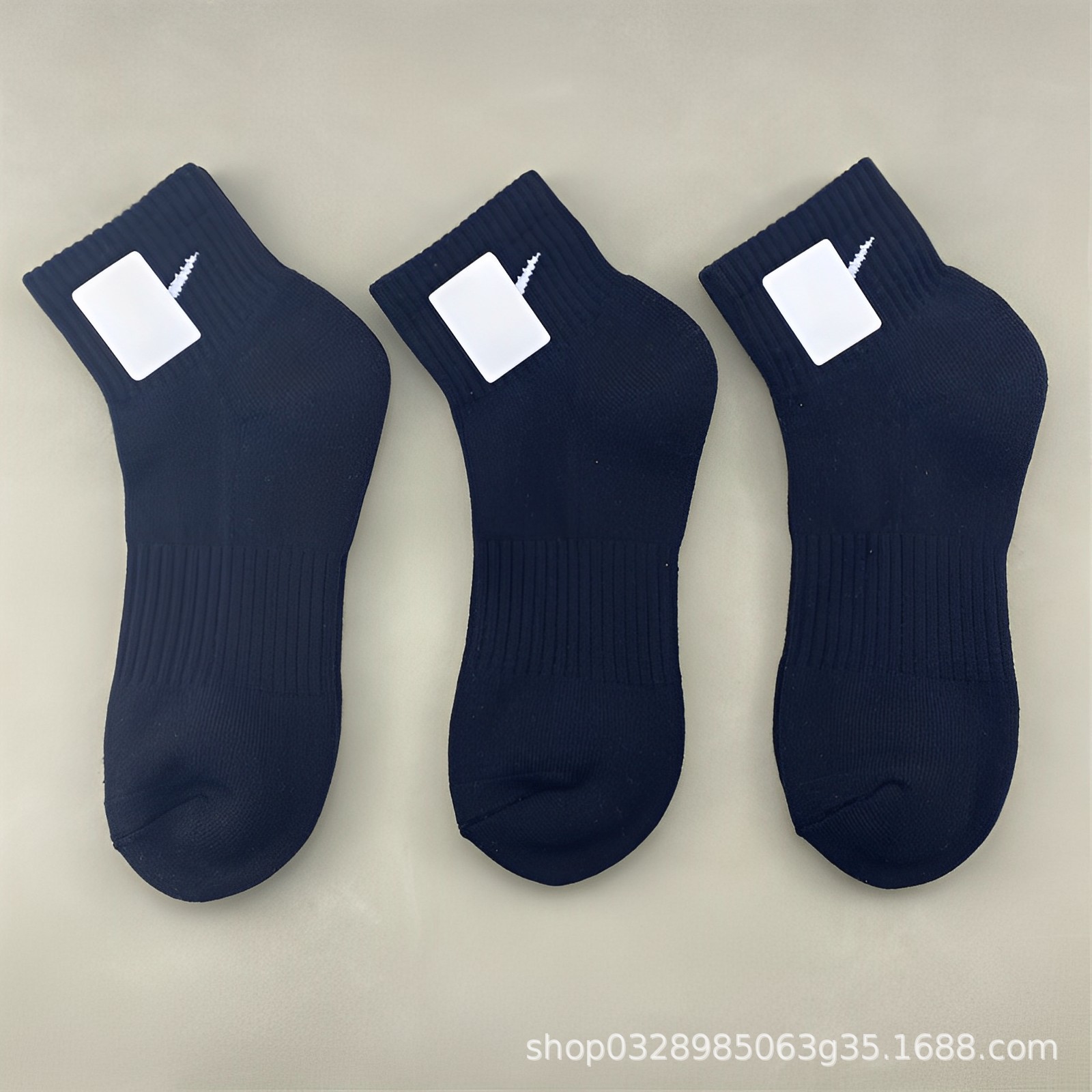 검은 튜브 [타월 하의]