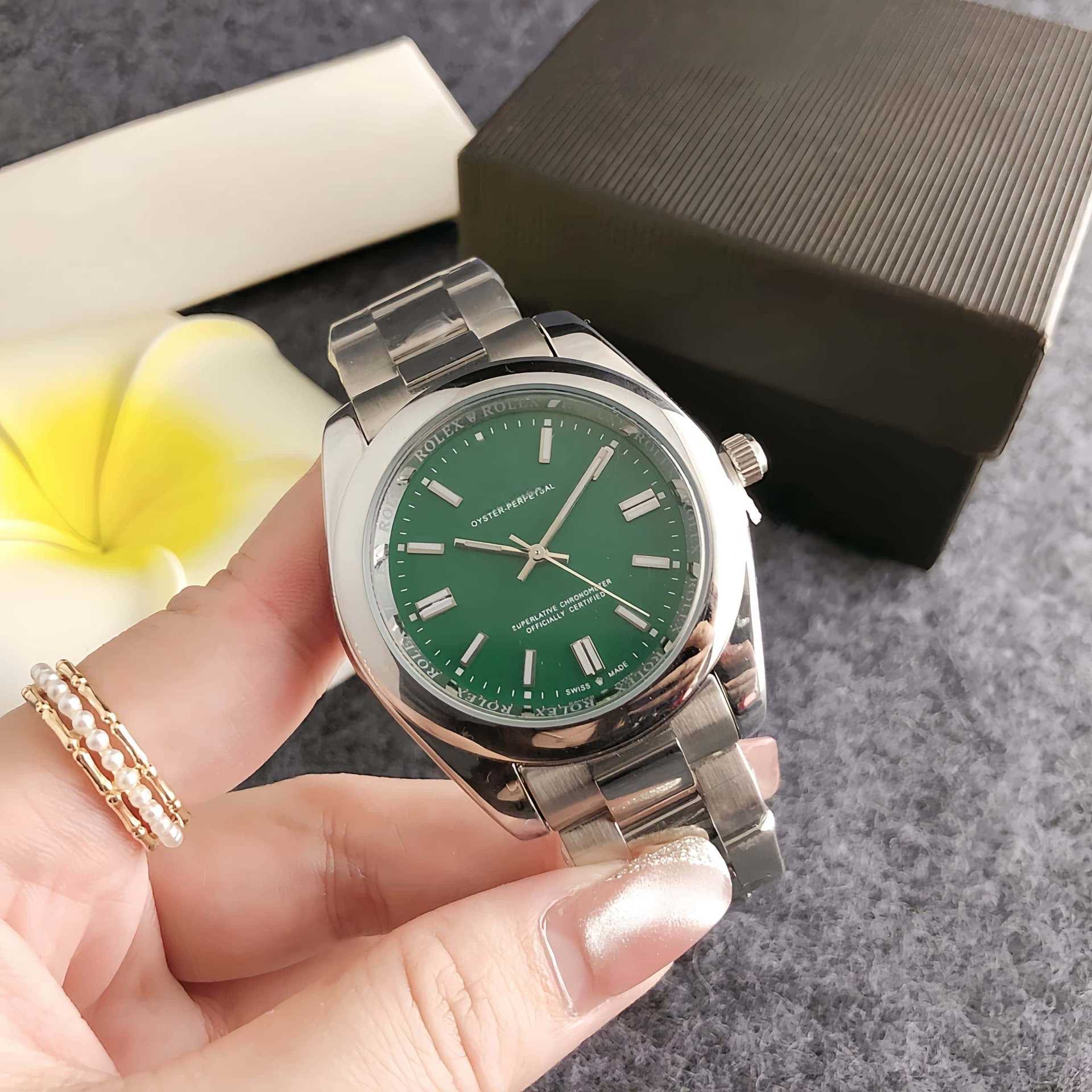 Watch Men's Mechanical Watch Advanced Sense Watch Color Disc Constant Move Watch Fashion Men's Solid Steel Strap Watch