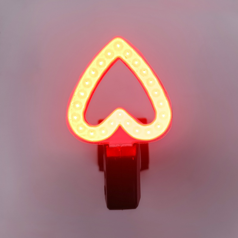 Bicicleta creativa luz trasera amor luz de bicicleta USB recargable bicicleta de montaña bicicleta de carretera equipo de viaje