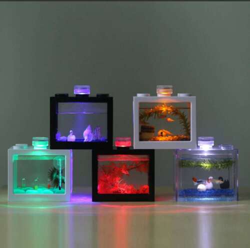 Building blocks Thai fighting fish small fish tank, miniature ornamental fish tank, small office desk, creative small fish tank, plastic fish tank