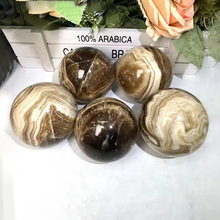 厂供天然琥珀球水晶球摆件黄色球家居办公风水摆件工艺品原石打磨