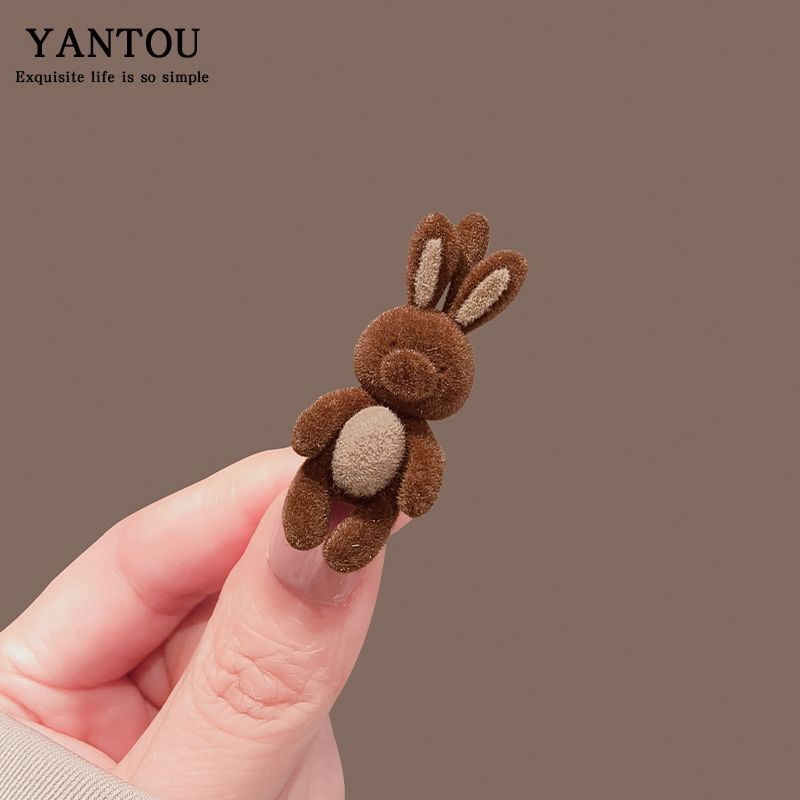 Brown Flocked Rabbit Hairpin, Exquisite and Compact Side Hairpin, Autumn and Winter New Style Broken Hair Forehead Duckbill Hairpin Headwear