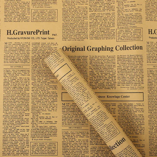 Retro kraft paper gift floral flower shop bouquet bag book paper wrapping paper flower bag flower material paper English newspaper