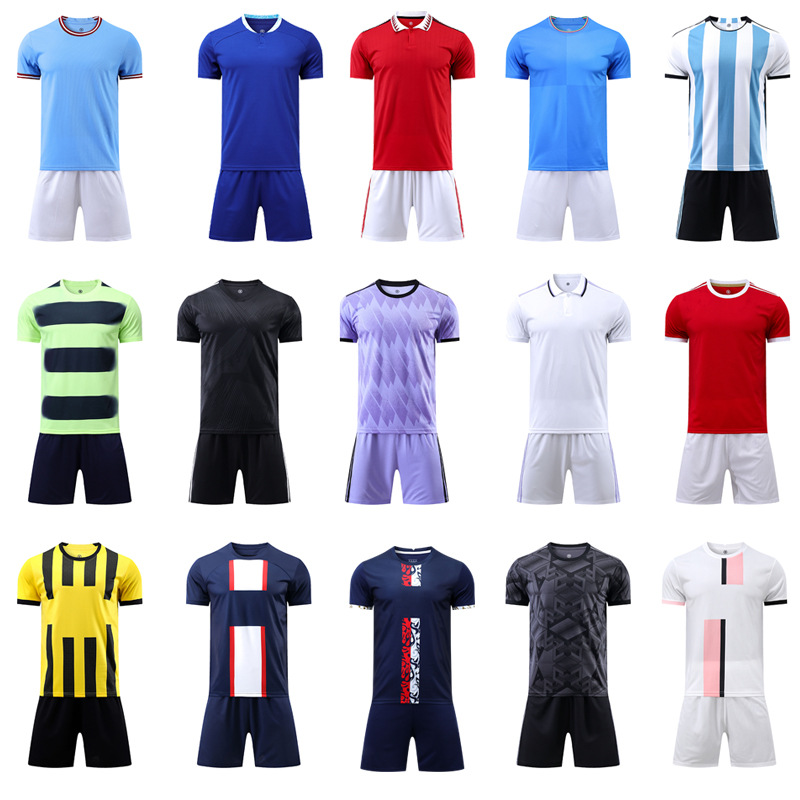 Uşaq və Böyüklər üçün Futbol Forması Dəsti