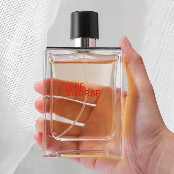 Xiaocheng Yixiang's New Earthy Men's Perfume, Woody Fragrance, Long-Lasting Scent, Cross-Border Hot-Selling Vietnamese Perfume Wholesale