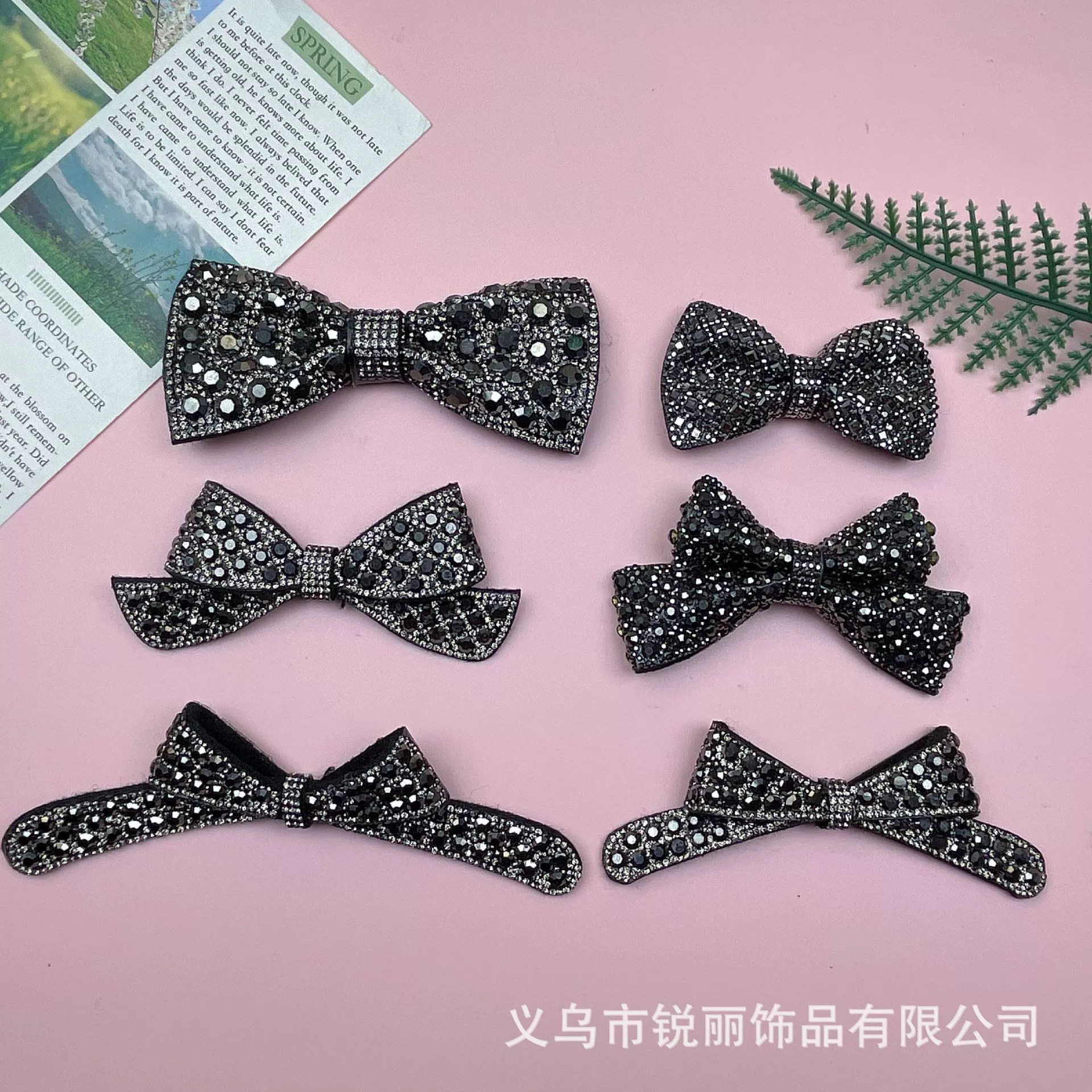 Hair accessory with bow, decorative accessory, diamond encrusted, DIY