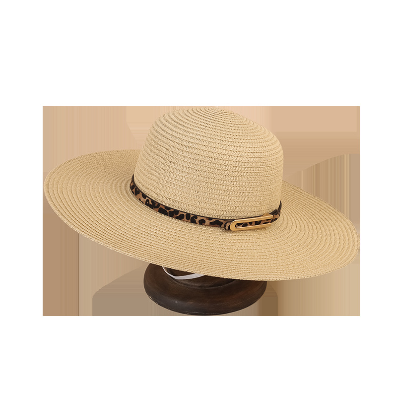 Sombrero beige verano nueva moda de ala ancha a prueba de sol sombrero fresco de moda femenina cinturón de estampado de leopardo coreano sombrero de paja de ala grande Masculino