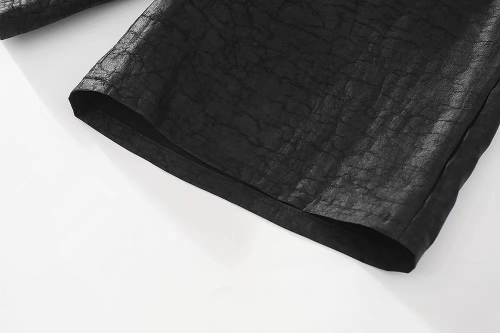Quần short lụa Hương Vân nam dáng rộng 5 phân, chất liệu tơ tằm tinh khiết, mỏng nhẹ mùa hè — Da đen 8986 chi tiết 11