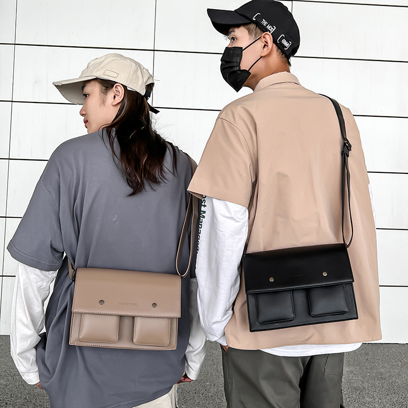 Trendy brand men's bag 2022 new messenge...