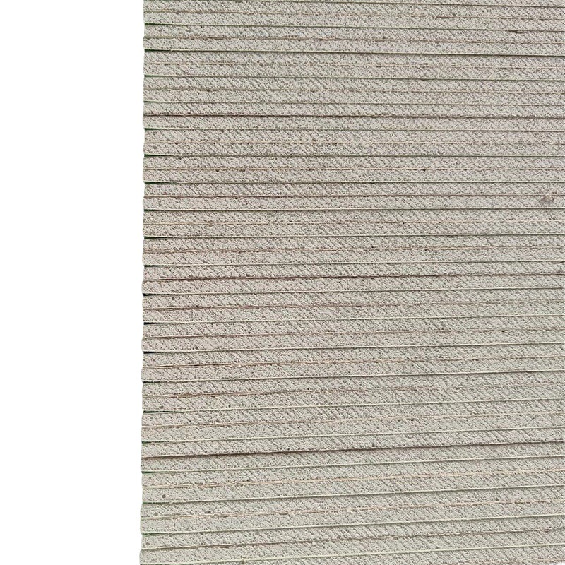 En stock al por mayor de absorción de sonido a prueba de humedad tablero de yeso techo material de papel tablero de yeso