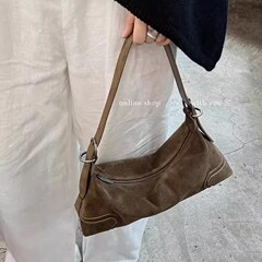 アメリカの大衆の設計は軽くて豪華で高級な鹿の皮の絨毯の復古の美ラードの柔らかい皮のフロストのクールなギャルの機関車のわきの下で包みます。