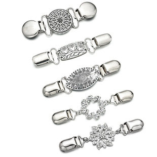 Amazon 5-piece Retro Sweater Clip Alloy Cardigan Clip Silk Towel Buckle Anti-glare Corsage Flower Sweater Clip