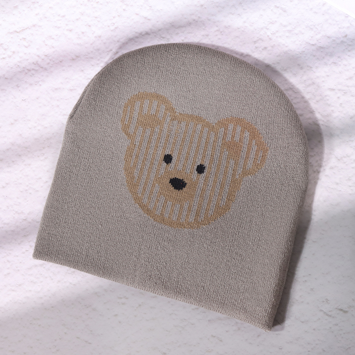 Unisex Bear pattern knitted hat for men and women, headgear ear protection cute fashion all matching woolen hat popular cold hat_voghion.com