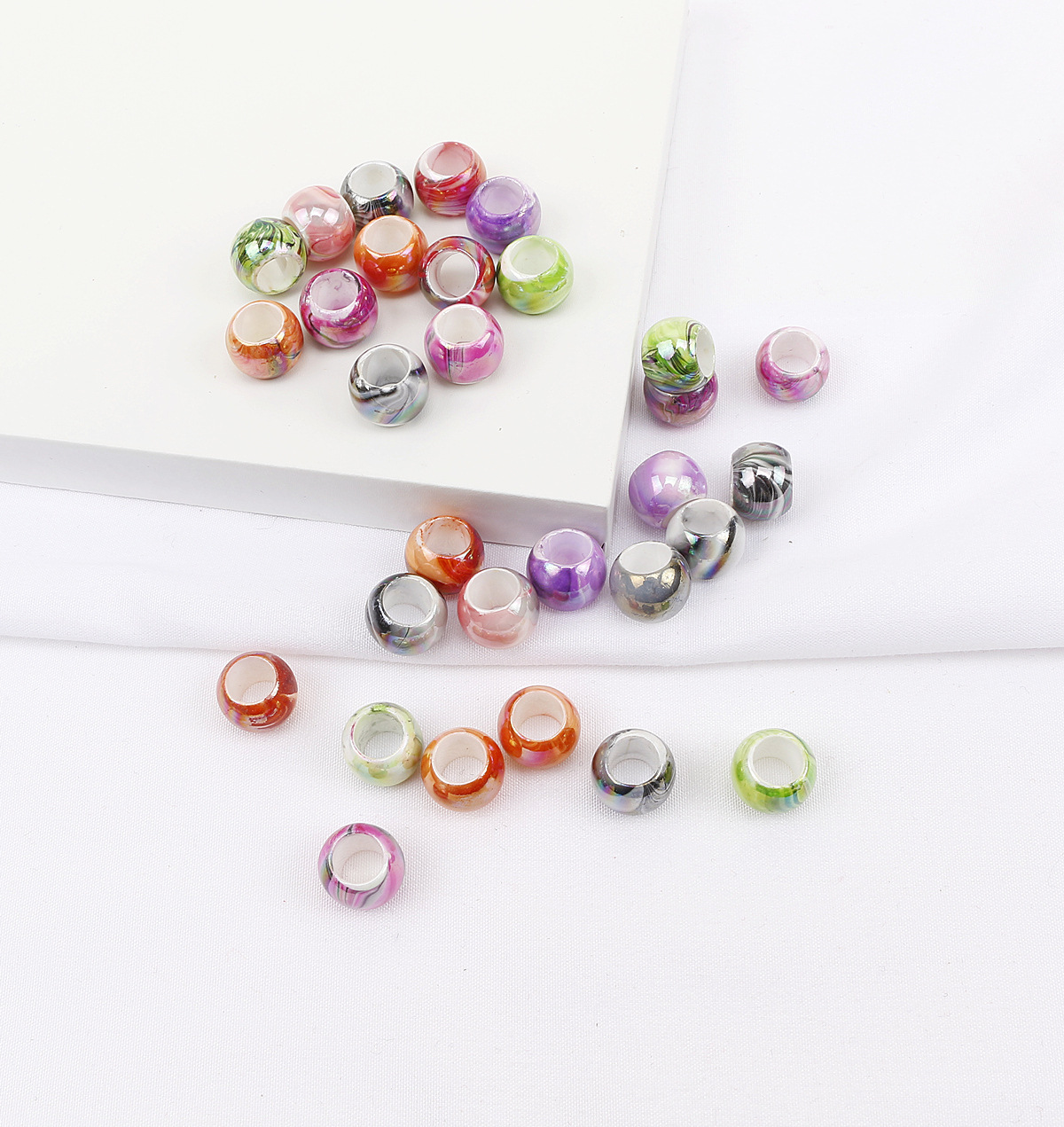 Peluca de joyería hebilla de color líquido sucio trenza anillo de pelo borla cuentas de agujeros grandes mezcladas cuentas sueltas cuentas de acrílico de plástico